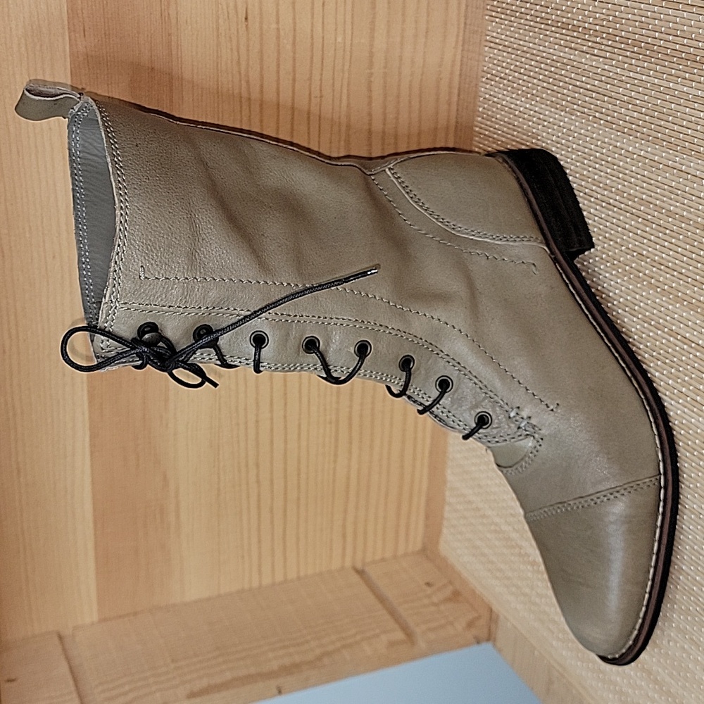 Promod NEW sz41euro 9.5 Olive Leather Lace Up Combat Moto Riding Boots
